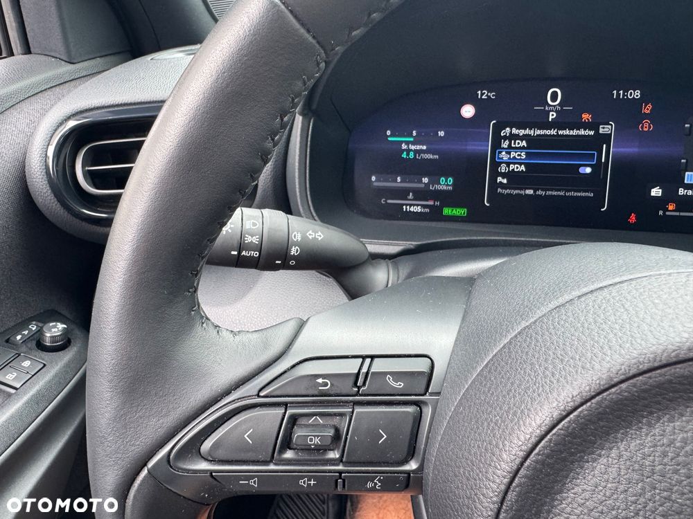 Toyota Yaris Cross Hybrid 1.5 Executive - 38