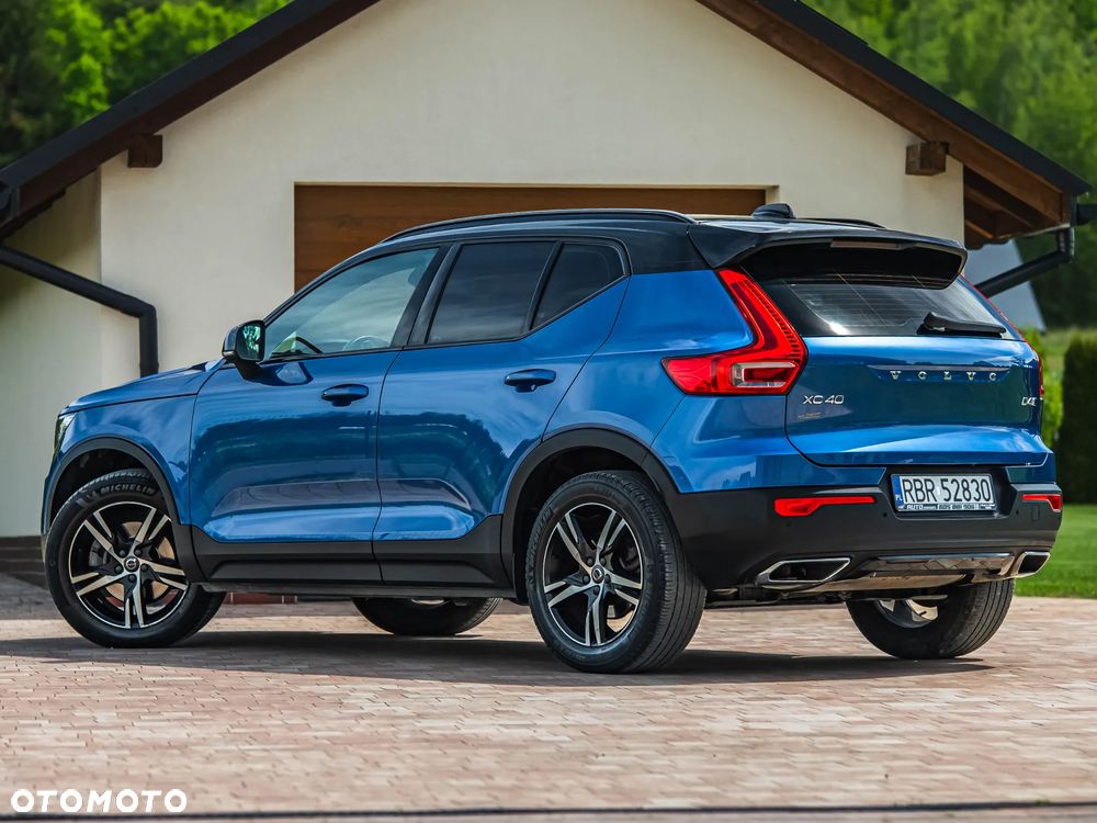 Volvo XC 40 D4 AWD R-Design - 39