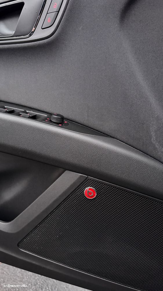 SEAT Leon 2.0 TSI DSG OPF FR - 13