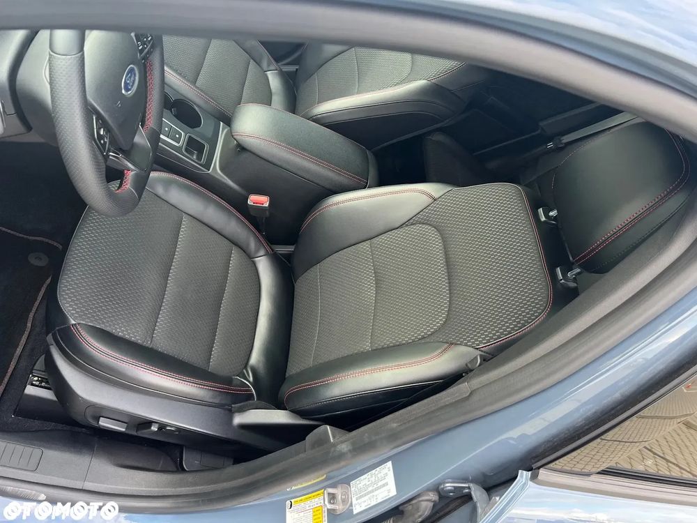 Ford Escape 2.0 EcoBoost AWD Titanium - 14