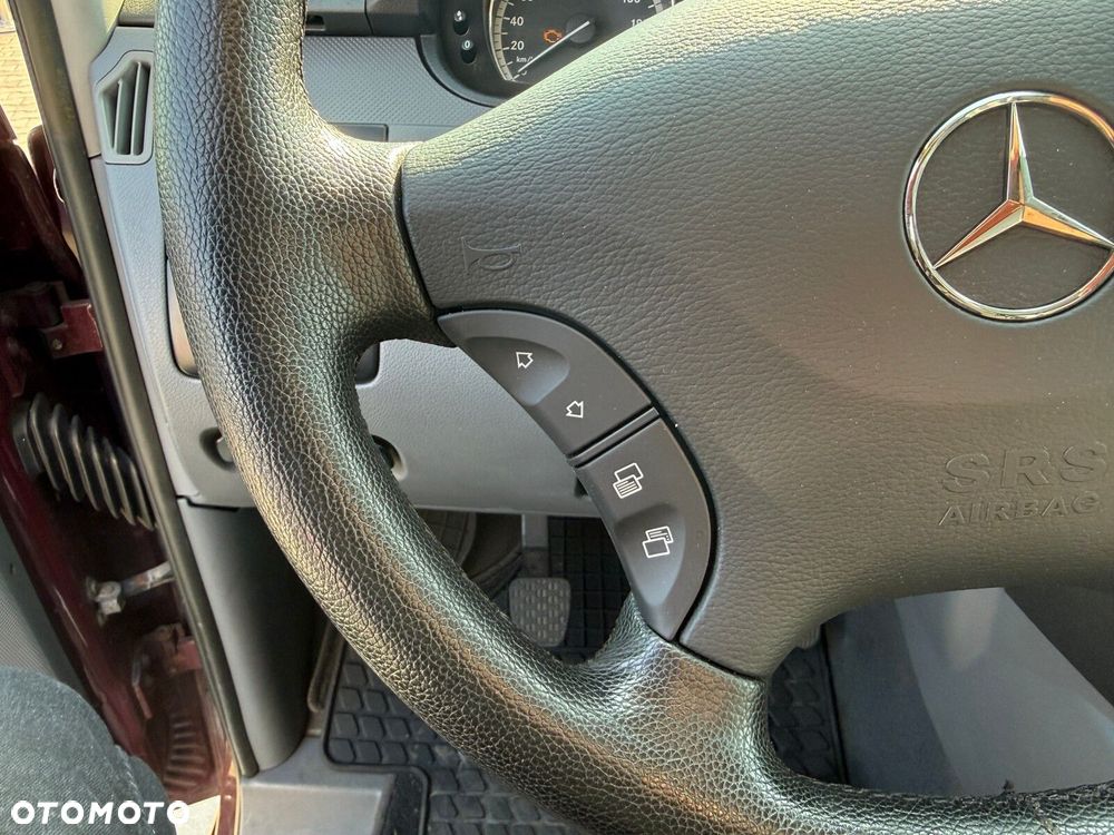 Mercedes-Benz Viano - 24