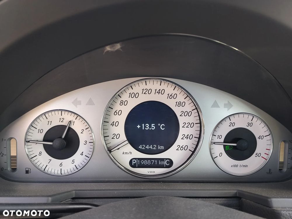 Mercedes-Benz Klasa E 280 CDI Avantgarde DPF - 13