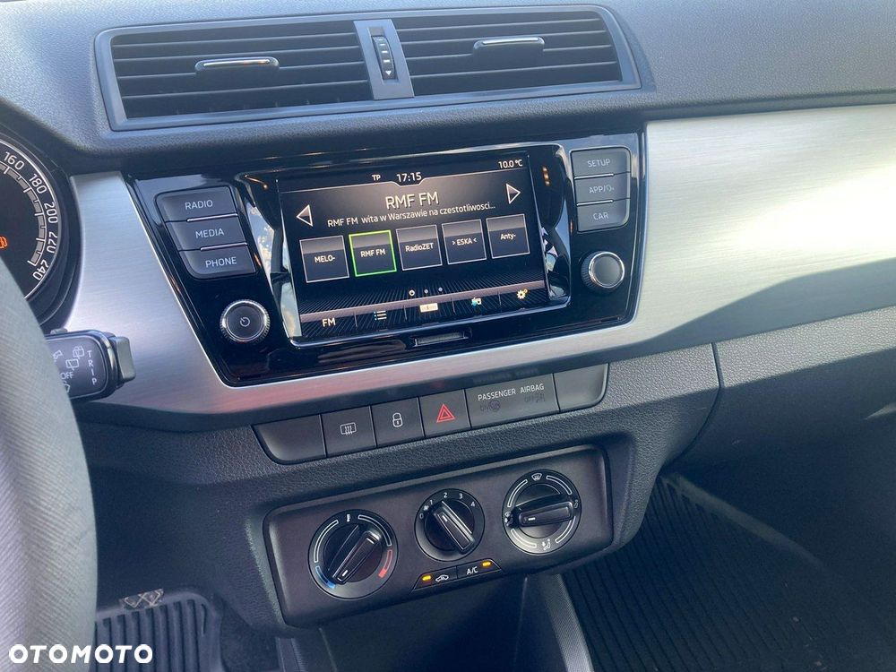 Skoda Fabia 1.0 TSI Active - 19