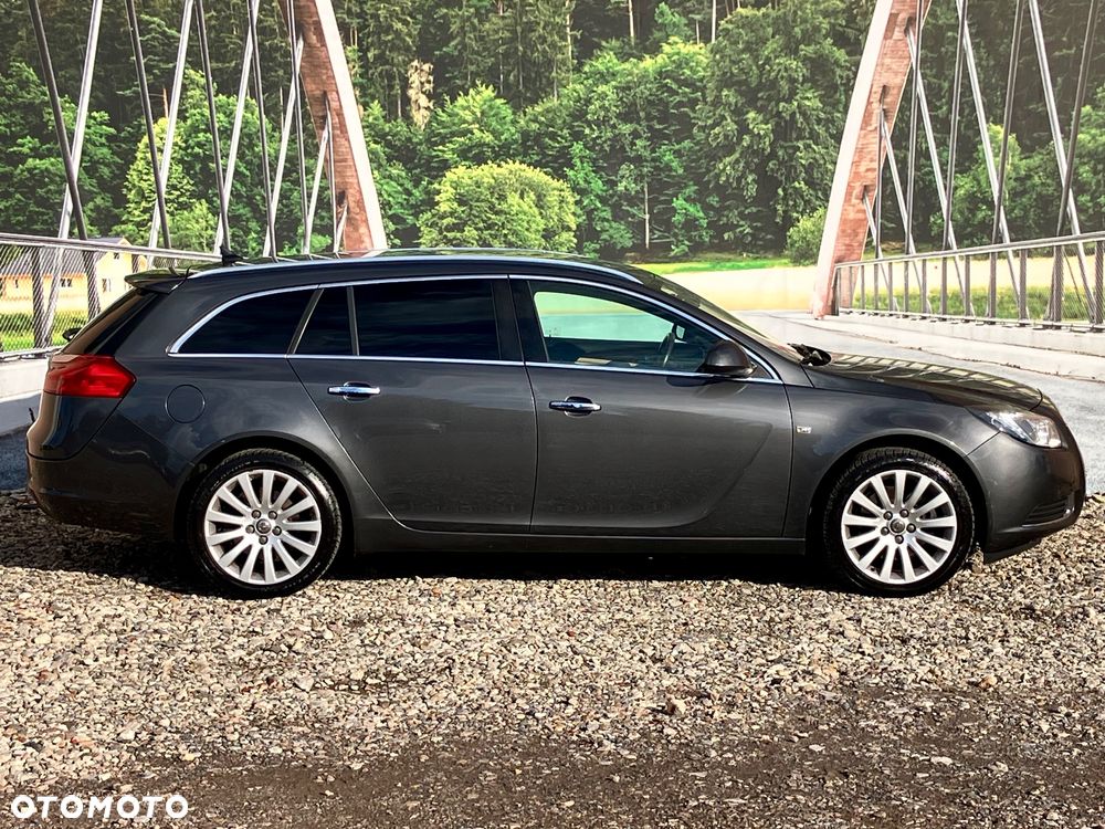 Opel Insignia 2.0 Turbo Cosmo - 4