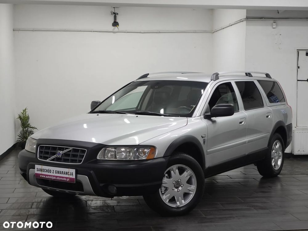 Volvo XC 70 D5 AWD Momentum - 14