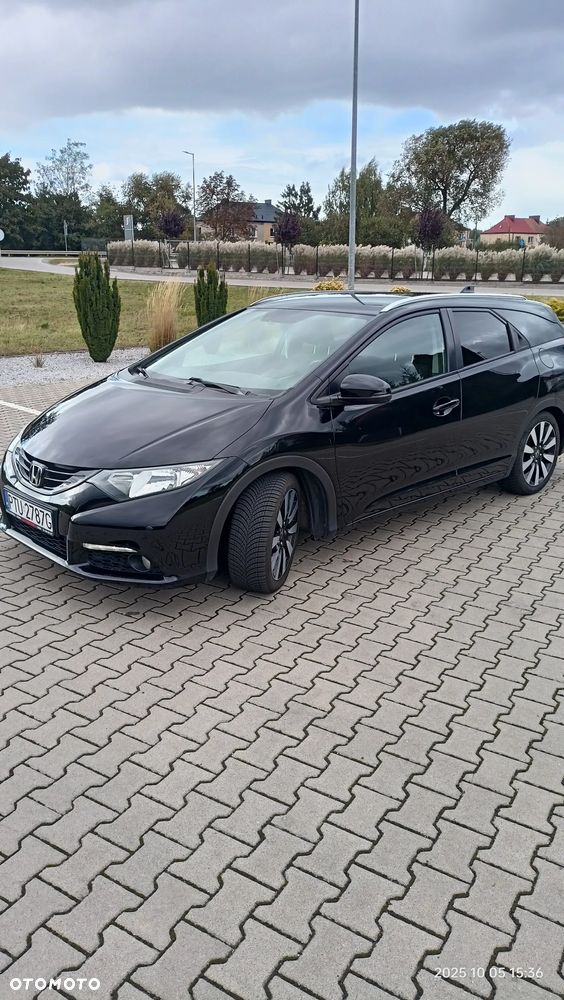 Honda Civic 1.6 i-DTEC Lifestyle - 1