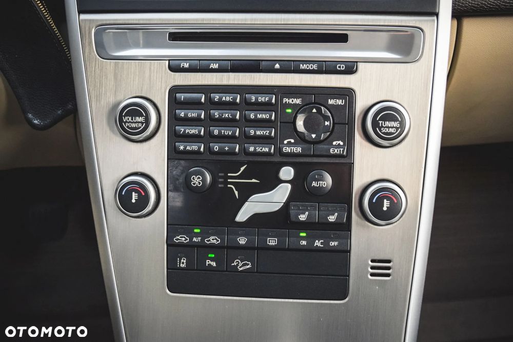 Volvo XC 60 D5 AWD Summum - 13