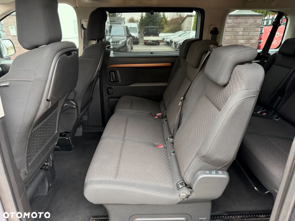 Toyota Proace Verso 2.0 D4-D Medium Family - 32