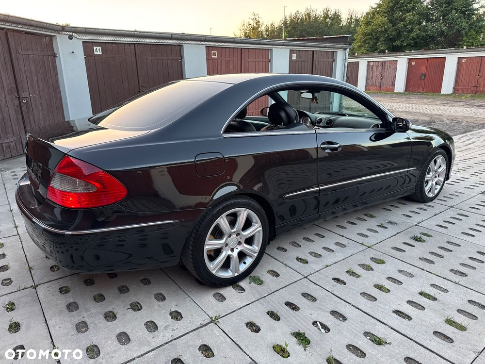 Mercedes-Benz CLK - 29