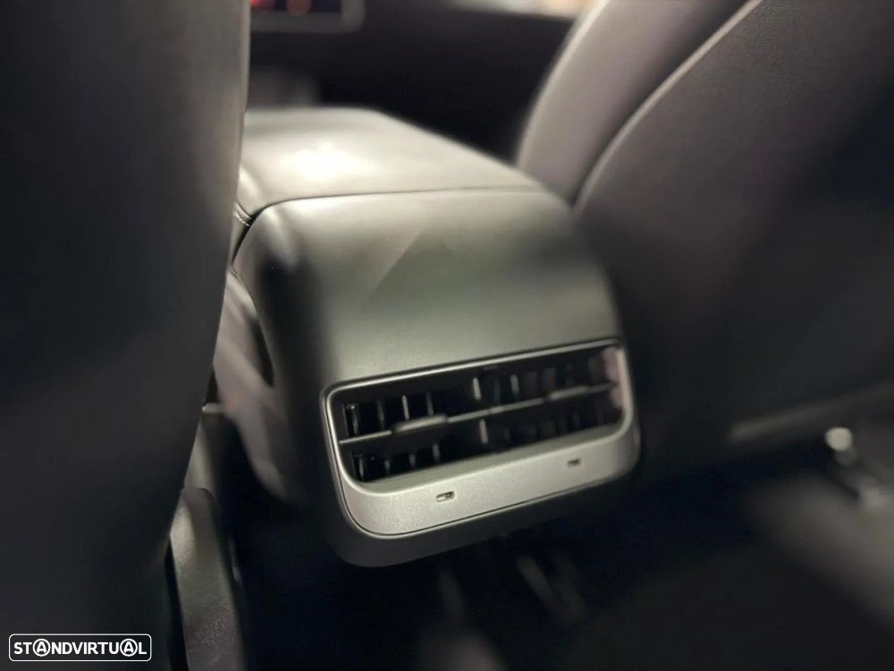 Tesla Model 3 Standard Range Plus RWD - 13