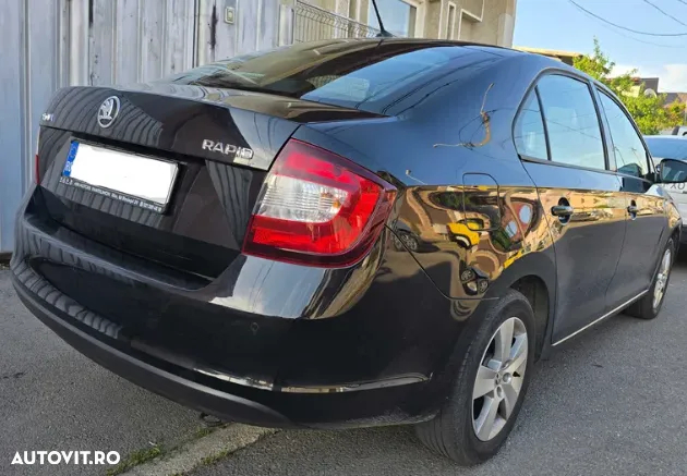 Skoda RAPID - 5