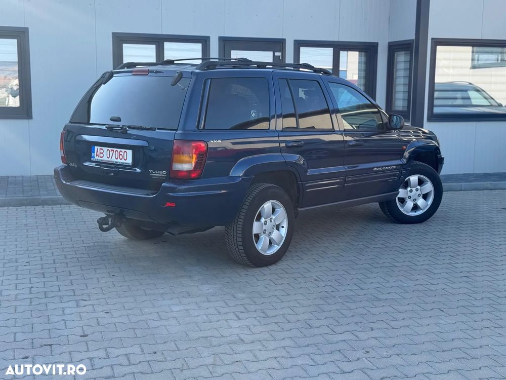 Jeep Grand Cherokee - 9