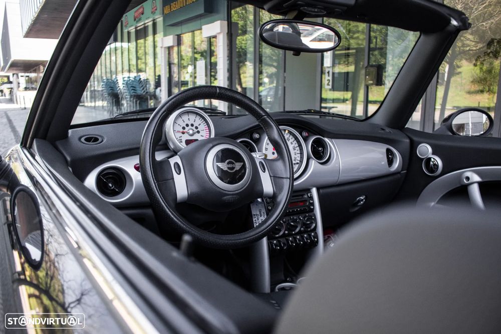 MINI Cabrio Cooper - 34