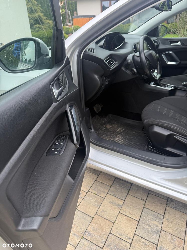 Peugeot 308 1.6 BlueHDi Active S&S - 13