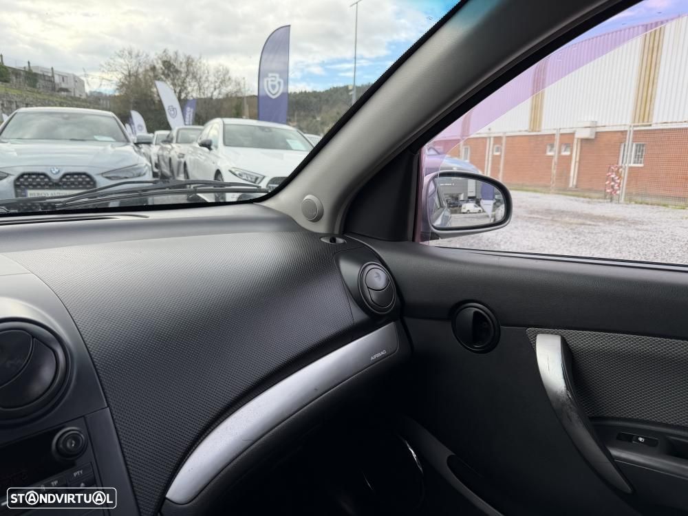 Chevrolet Aveo 1.2 LS - 16