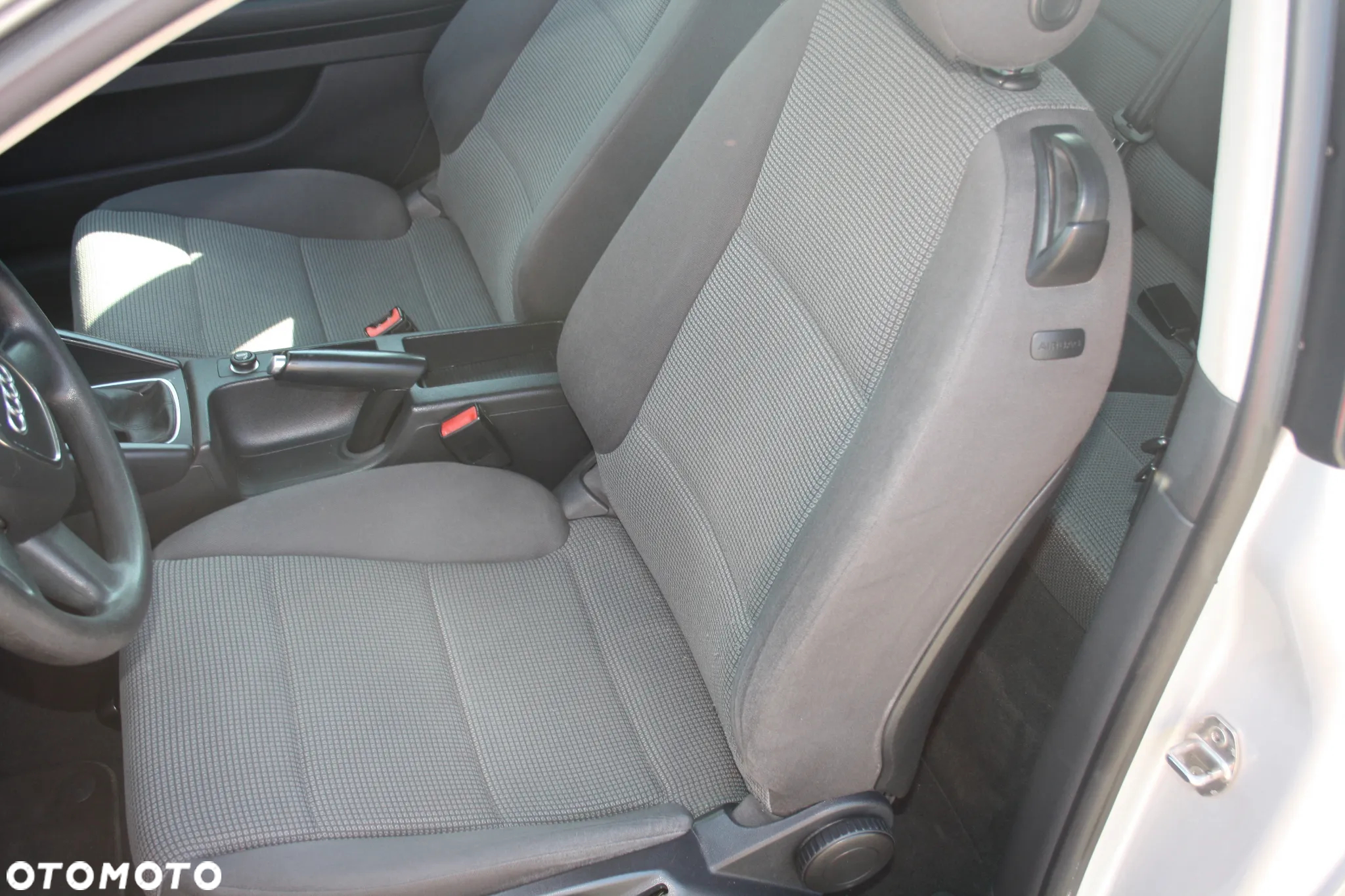 Audi A3 1.6 Attraction - 16