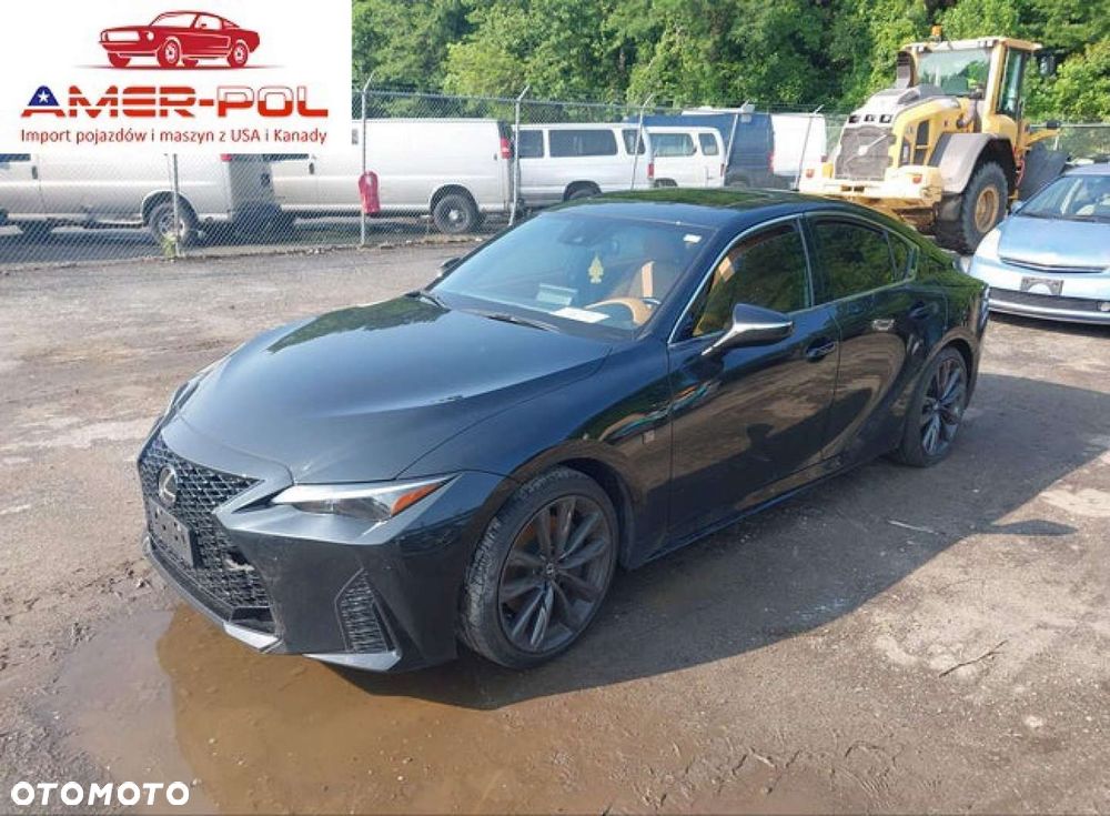 Lexus IS - 1