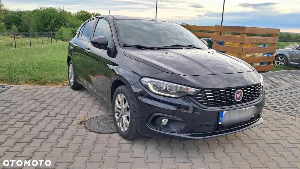 Fiat Tipo 1.4 16v Lounge EU6d - 1