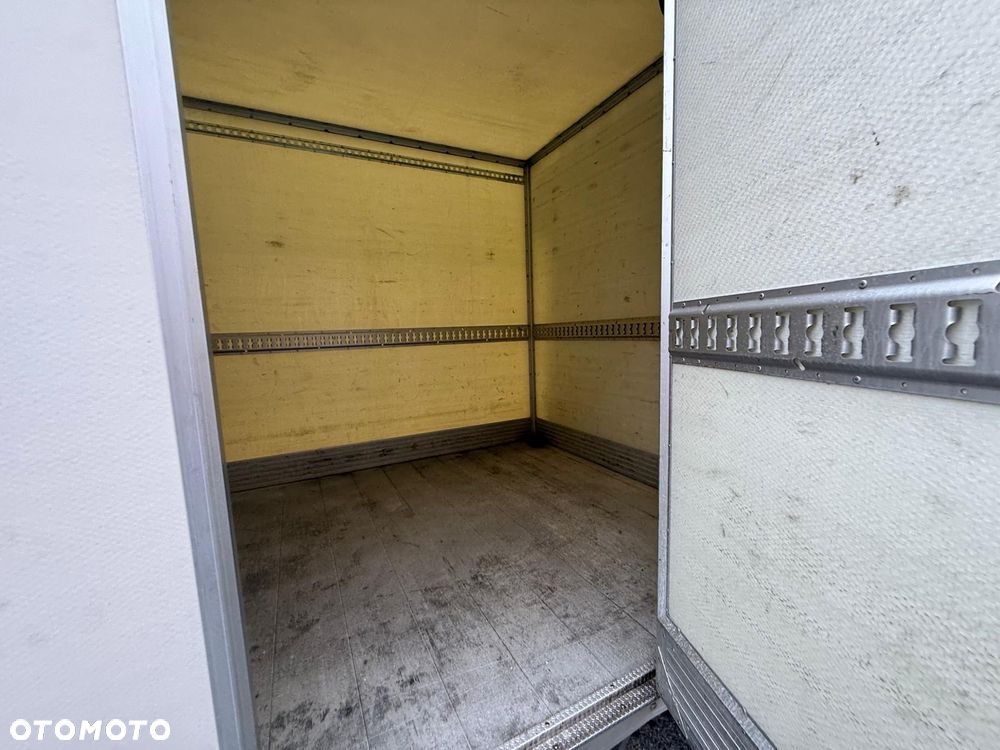 Mercedes-Benz Sprinter 316 CDI, 2.2 163KM, Kontener + winda, Zadbany - 9