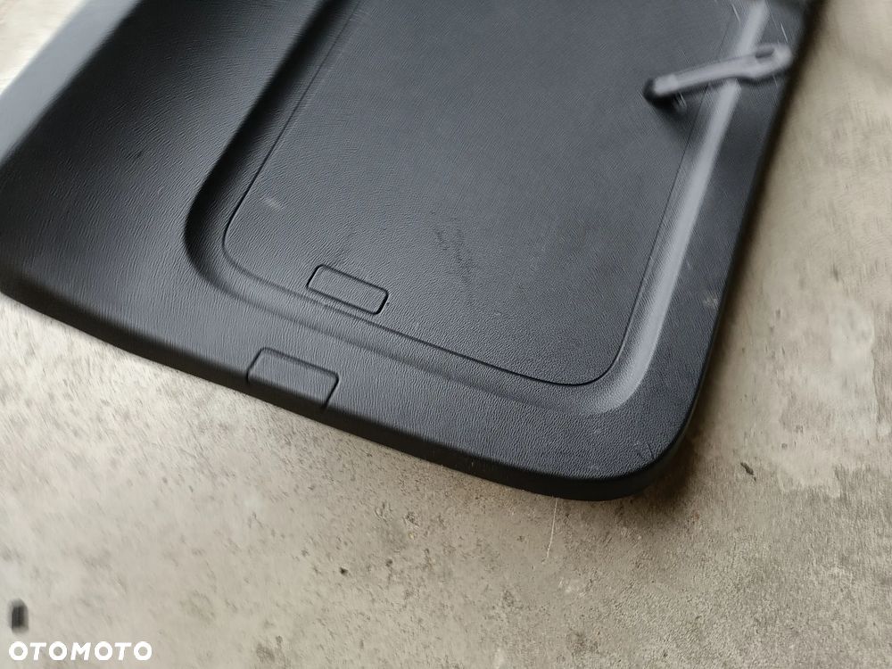 Tapicerka klapy bagażnika Skoda Kodiaq Boczek Plastik Osłona 565867975 - 2