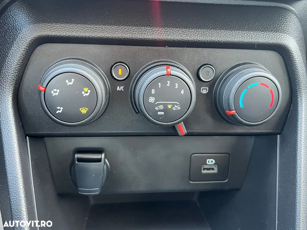 Dacia Logan ECO-G 100 MT6 Expression - 30