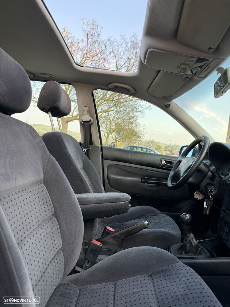 VW Golf 1.4i Confortline - 7