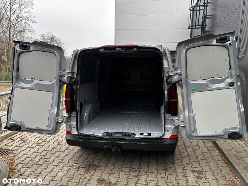 Volkswagen Transporter Furgon 2.0 TDI 150 KM 4MOTION 8-automat L2 - 14