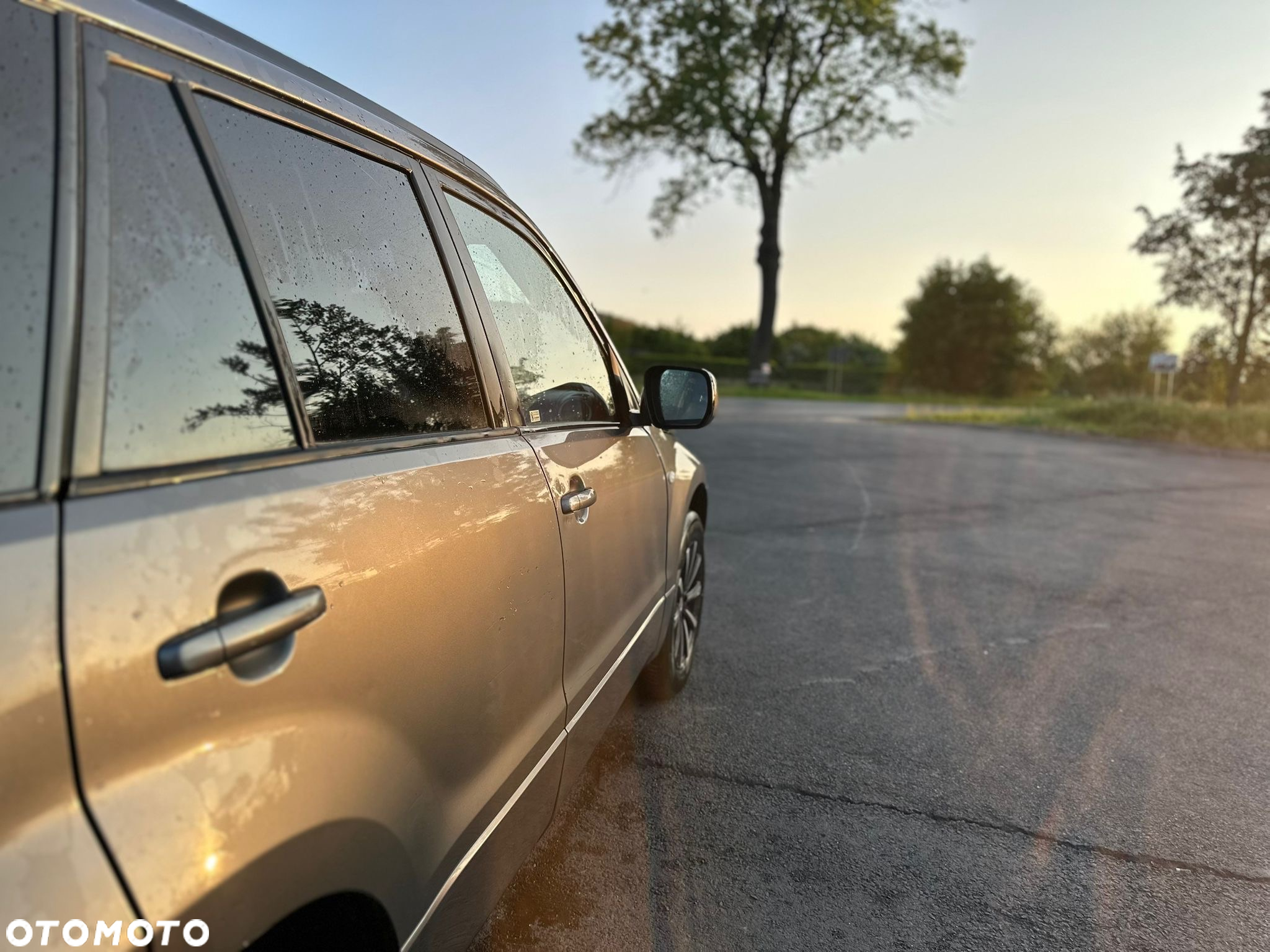 Suzuki Grand Vitara 2.0 - 5