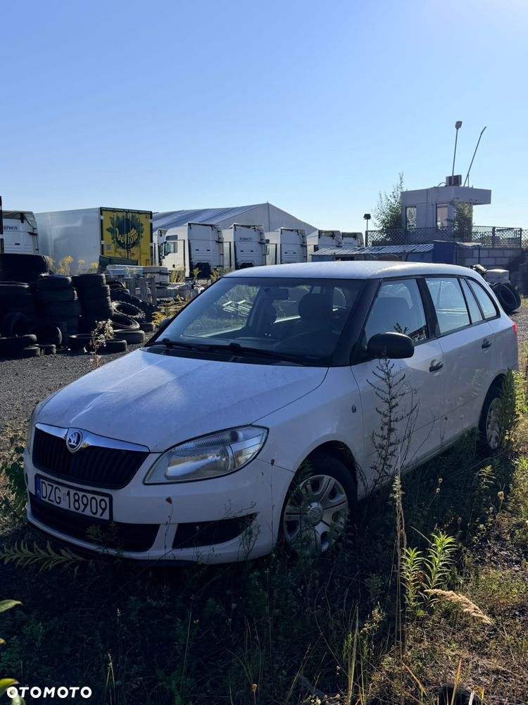 Skoda Fabia 1.6 TDI DPF Ambition - 2