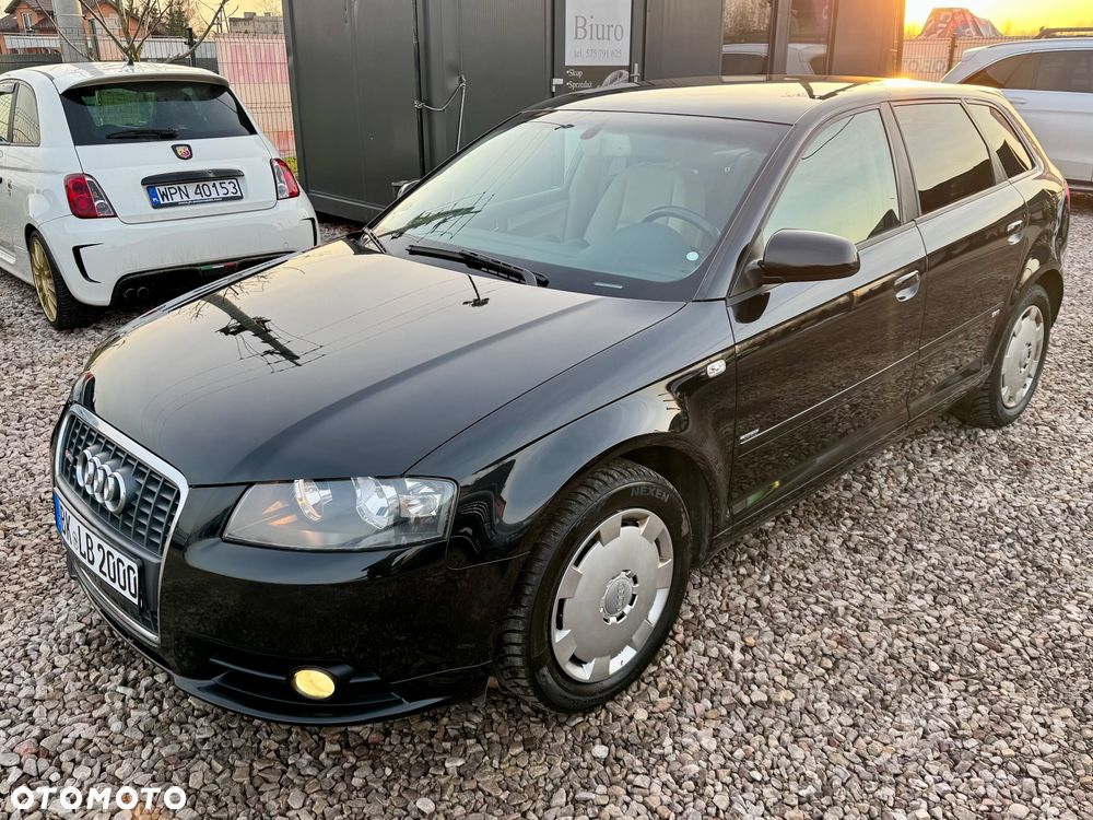 Audi A3 Sportback - 4