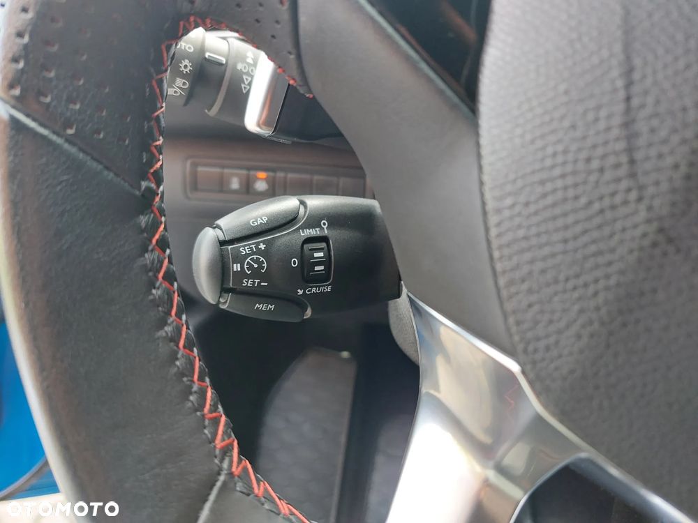 Peugeot 308 PureTech 130 GPF EAT8 Stop & Start GT Pack - 12