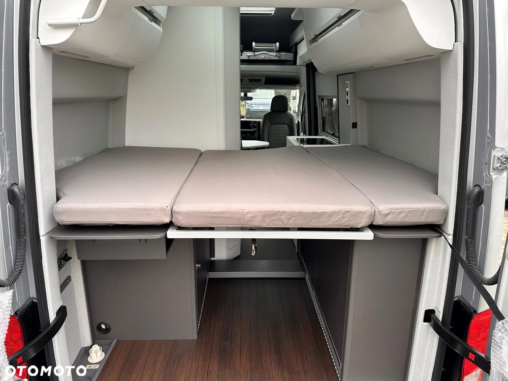 Pokrowce materacy tył VW Grand California 600 - 2