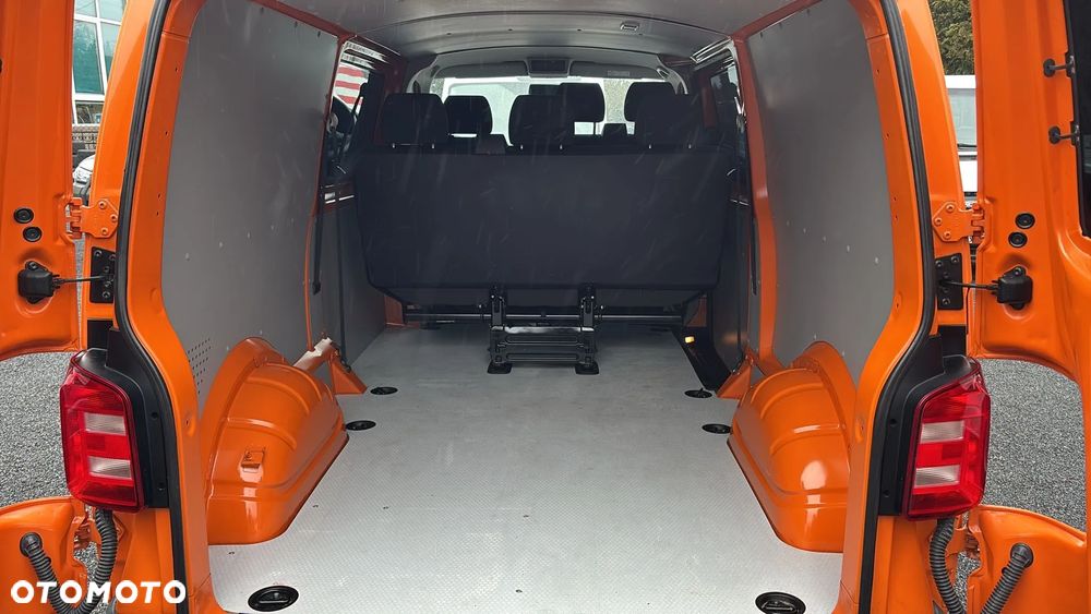 Volkswagen Transporter - 6