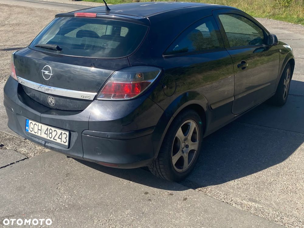 Opel Astra III GTC 1.6 Sport - 13