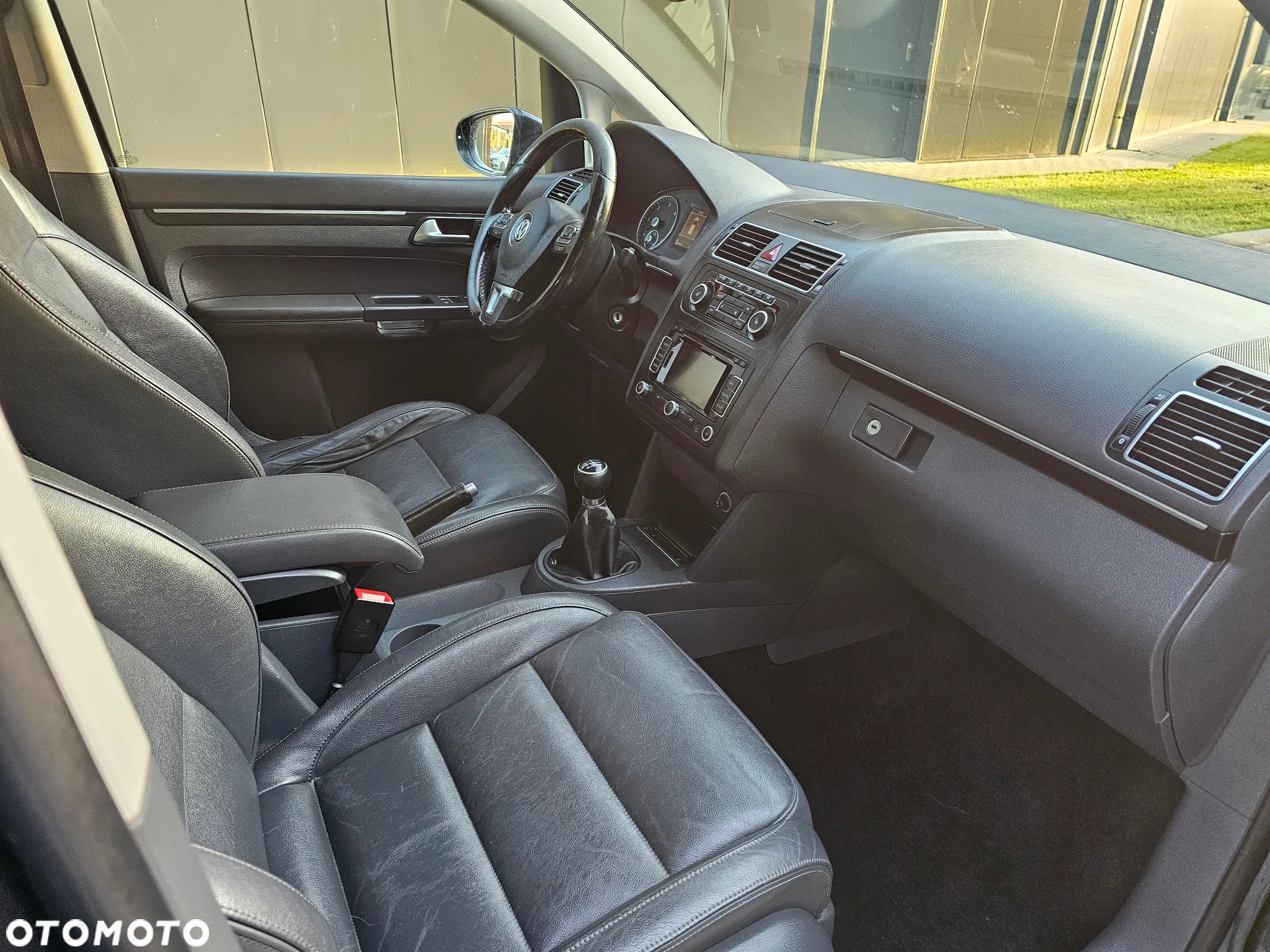 Volkswagen Touran 2.0 TDI DPF Comfortline - 10