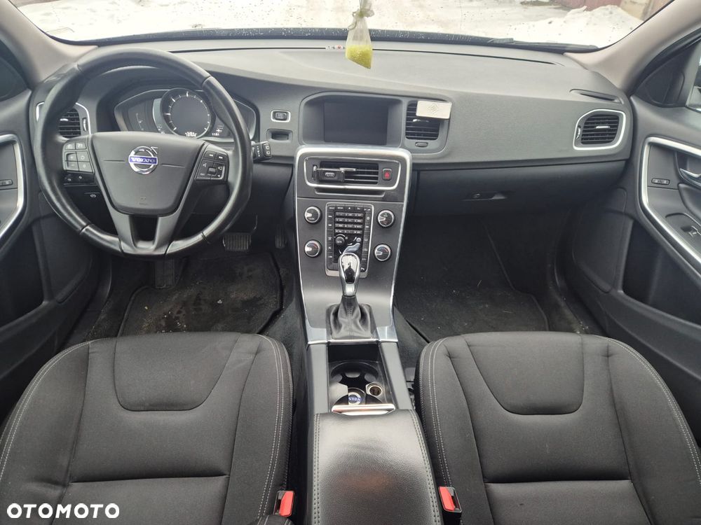 Volvo V60 D2 Geartronic Summum - 10