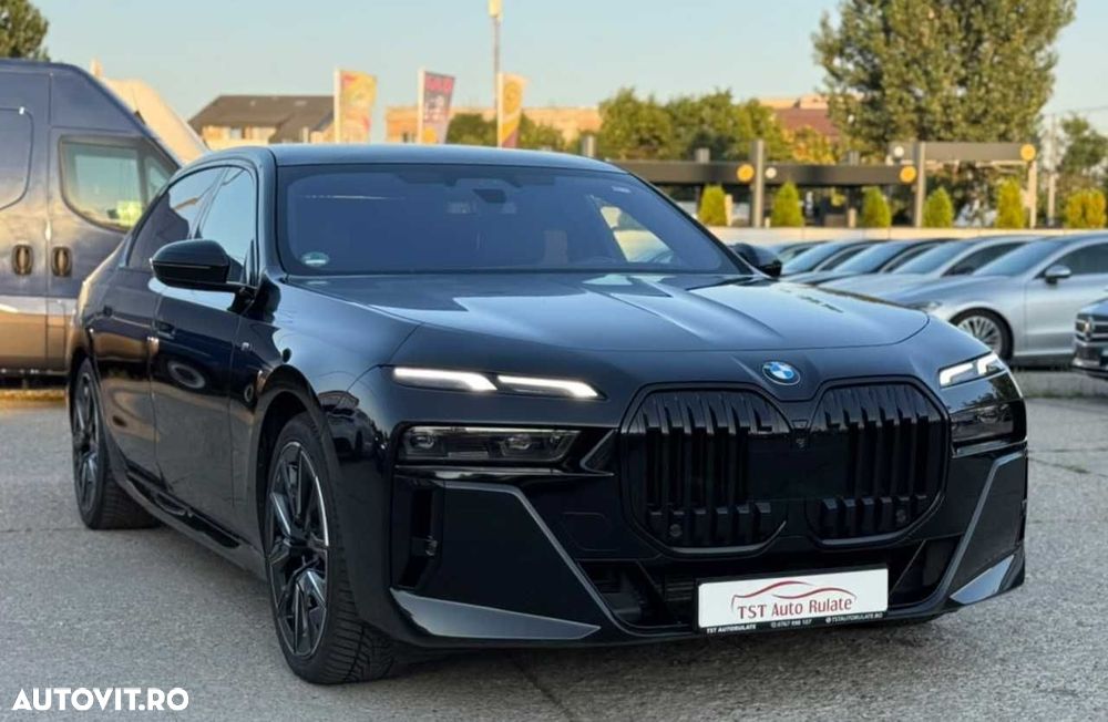 BMW Seria 7 - 13