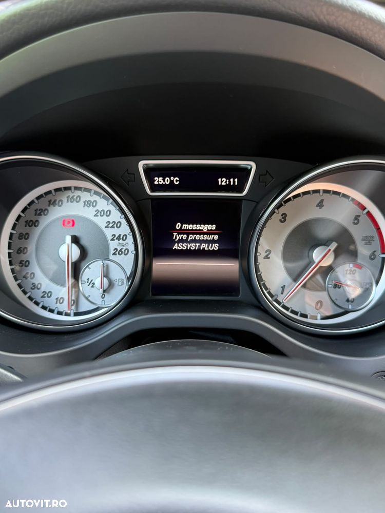 Mercedes-Benz CLA 180 d - 18