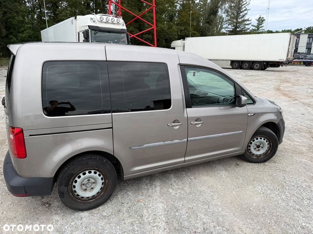 Volkswagen Caddy - 6