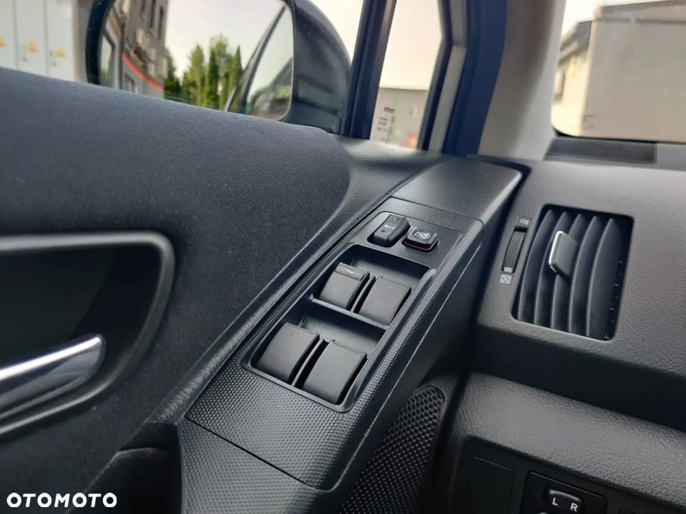 Toyota Corolla Verso 1.6 Sol - 26