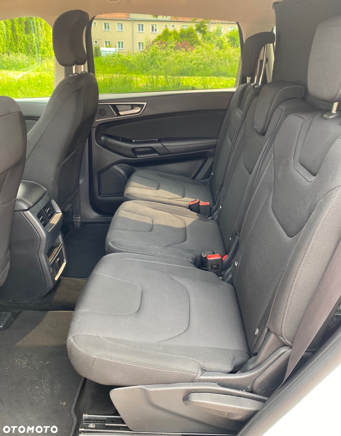 Ford S-Max 2.0 EcoBlue Titanium - 18