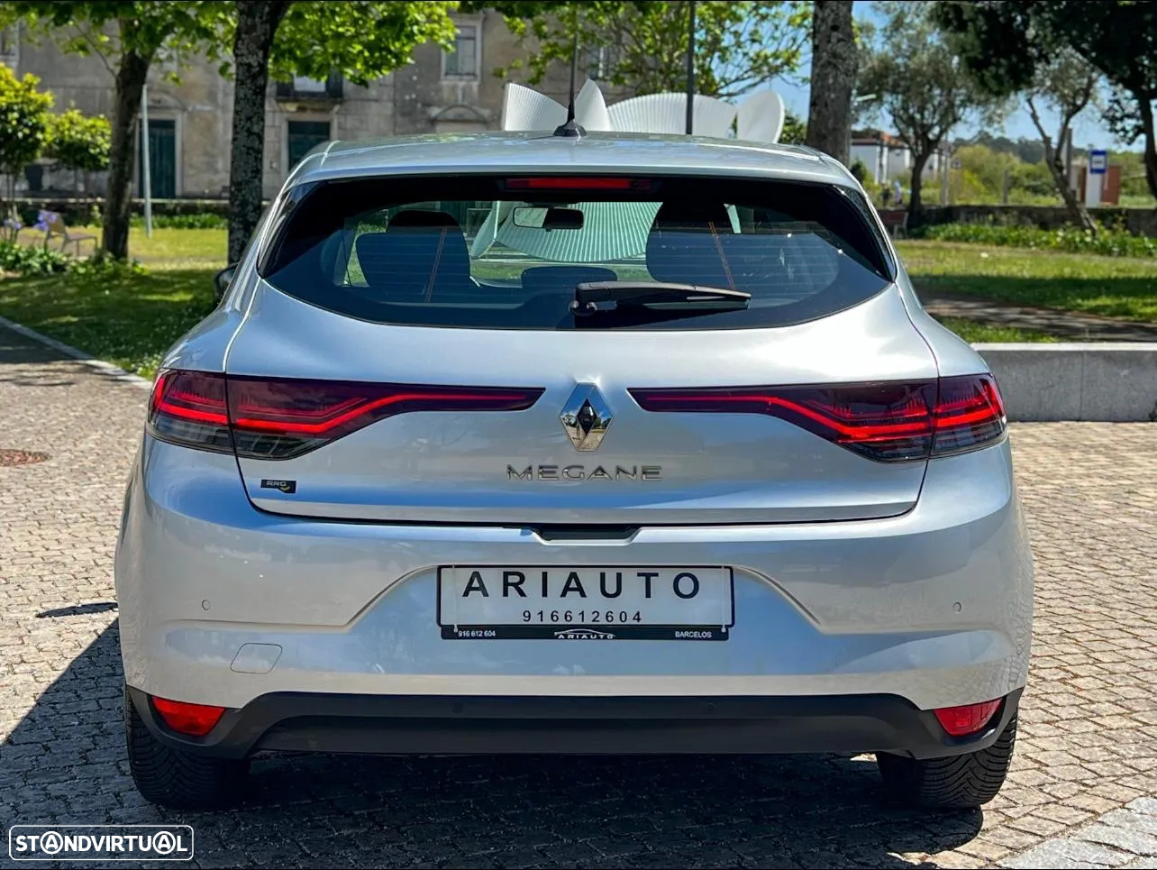 Renault Mégane 1.5 Blue dCi Limited - 5