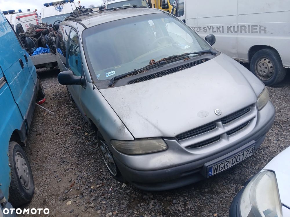 chrysler voyager III silnik 3.3 EGA skrzynia sanki belka przód tył wahacz zacisk zwrotnica - 1