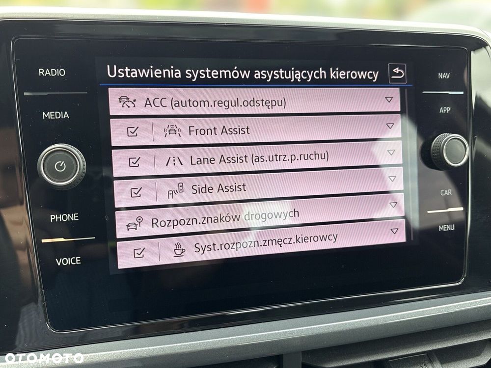 Volkswagen T-Roc 2.0 TDI Style DSG - 26