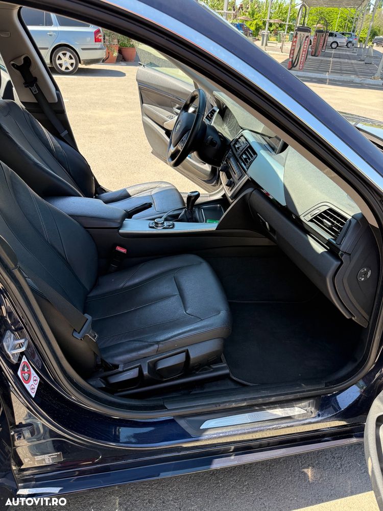 BMW Seria 3 320d Luxury Line - 11
