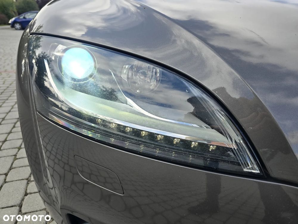 Audi TT Coupé 2.0 TDI quattro - 8