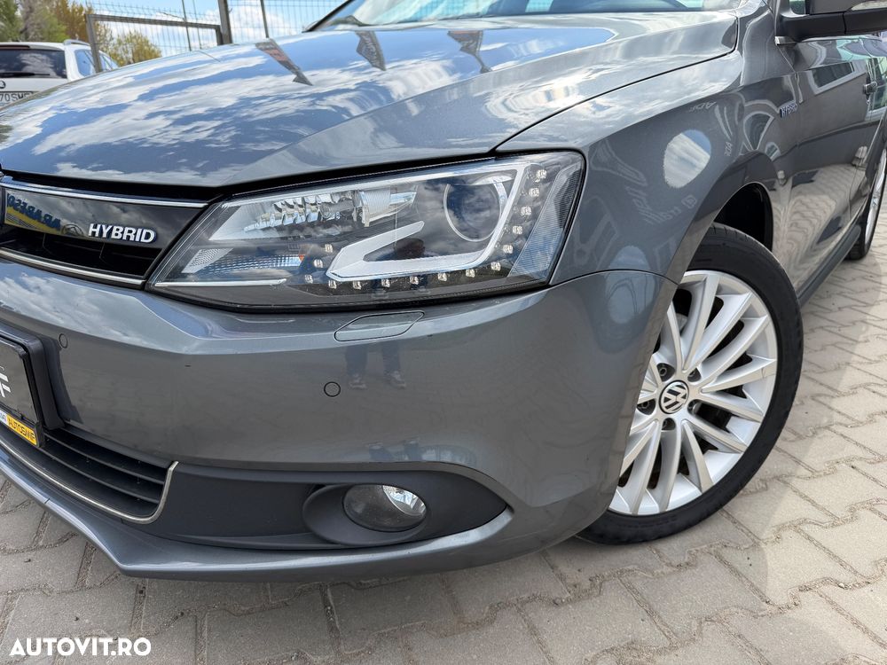 Volkswagen Jetta - 18