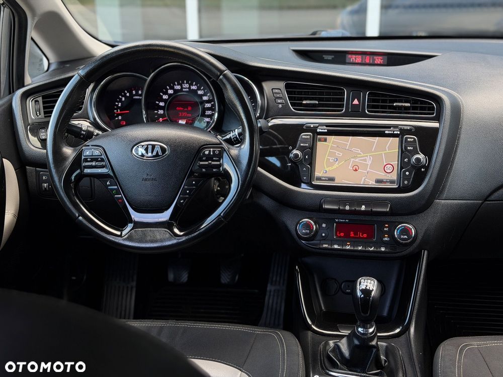 Kia Ceed 1.6 CRDi XL - 14