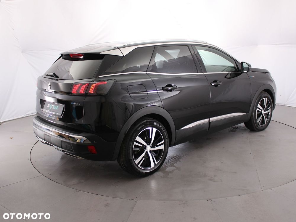 Peugeot 3008 1.6 PureTech Hybrid4 PHEV GT S&S EAT8 - 8