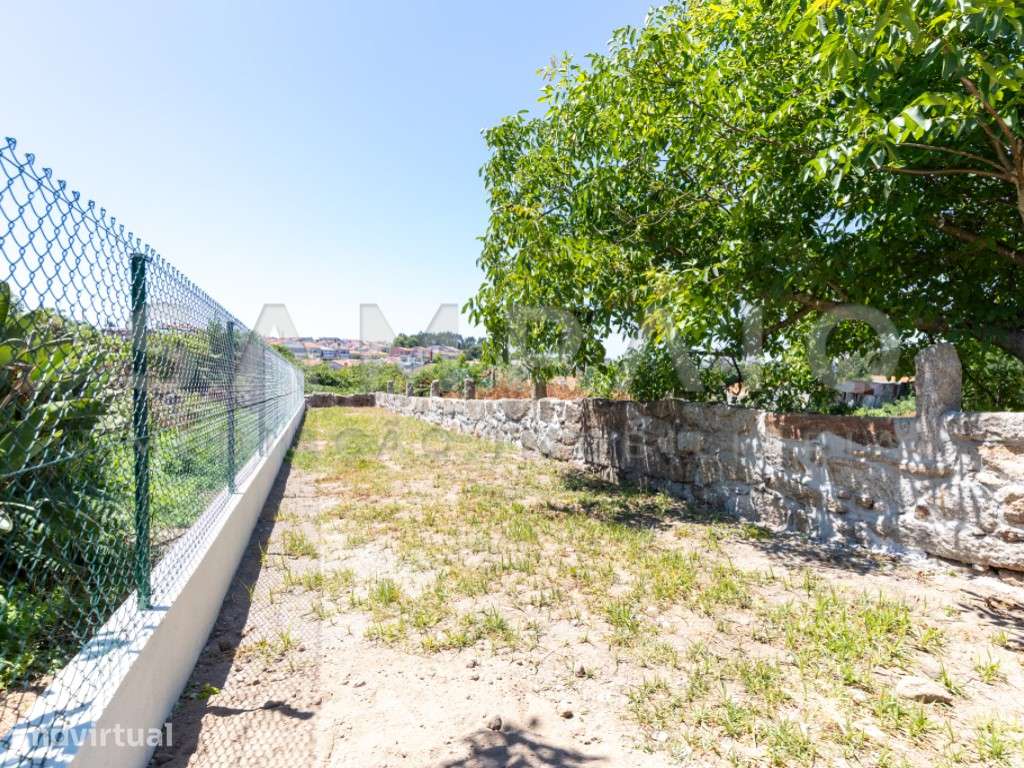 Andar Moradia T2+1 - Independente - C/ Terraço e Jardim - Renovado! - Grande imagem: 2/24